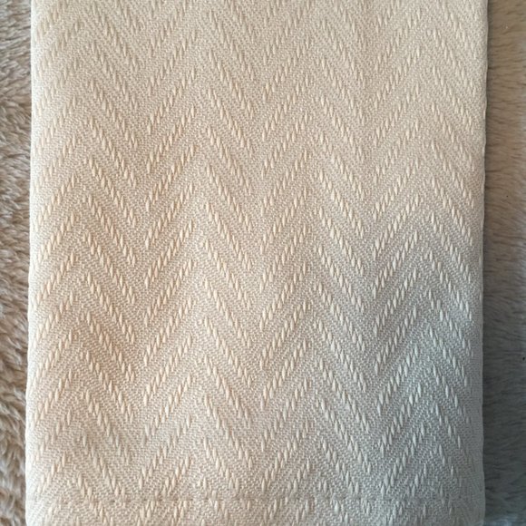 Ralph Lauren set of 8 napkins cream - Picture 3 of 5